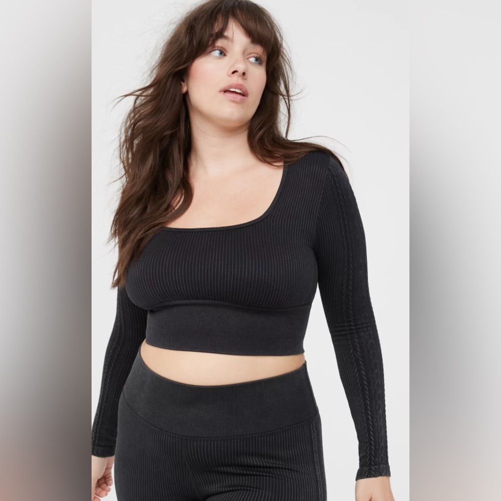 Offline by Aerie Womens Black Seamless Cable Square Neck T-Shirt